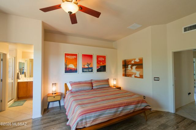 13942 E Fiery Dawn Drive, Vail, AZ 85641