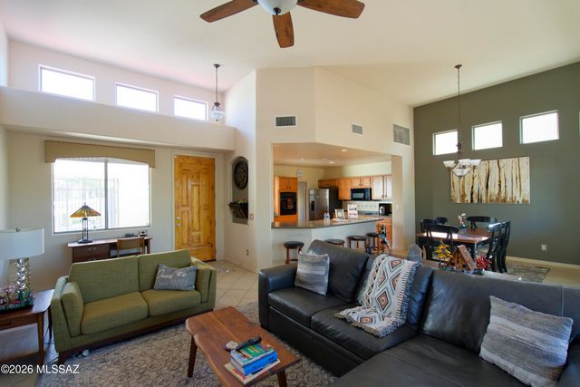13942 E Fiery Dawn Drive, Vail, AZ 85641