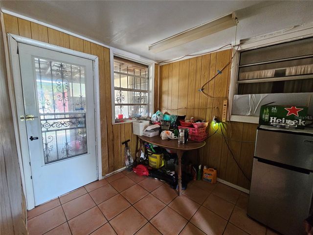 913 EMERALDA ROAD, Orlando, FL 32808