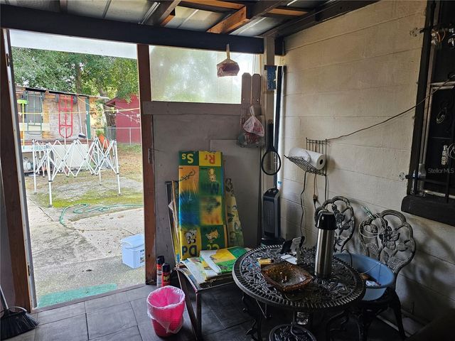 913 EMERALDA ROAD, Orlando, FL 32808