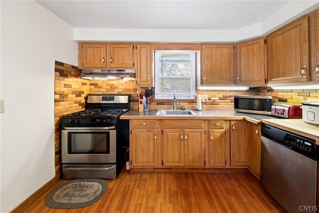 117 Knowland Drive, Salina, NY 13090