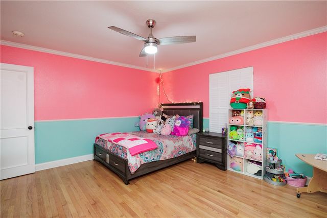 4941 Greenbriar Dr, Corpus Christi, TX 78413