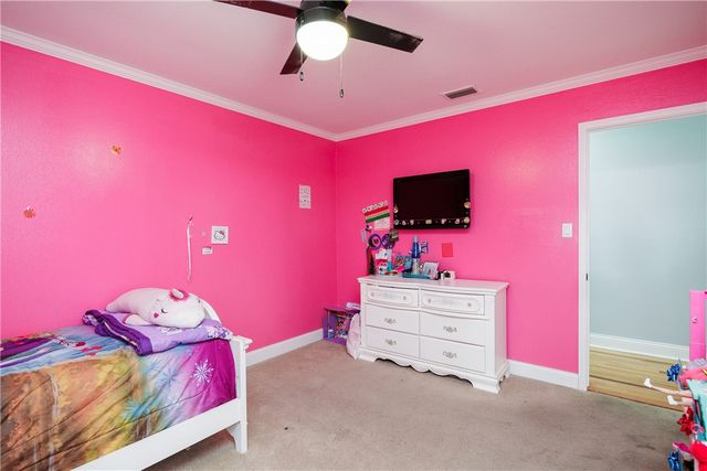 4941 Greenbriar Dr, Corpus Christi, TX 78413
