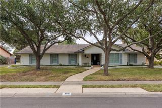 4941 Greenbriar Dr, Corpus Christi, TX 78413