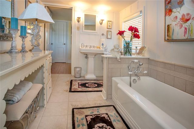 10318 Meers Lane, Dardanelle, AR 72834