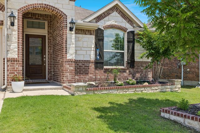 14824 Rocky Face Lane, Fort Worth, TX 76052