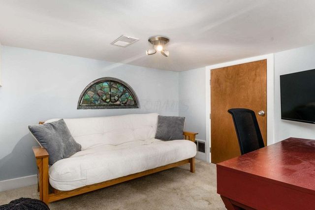 1276 N High Street, 206, Columbus, OH 43201