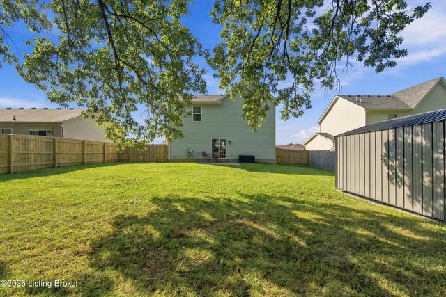 126 Garnette Ct, Mt Washington, KY 40047