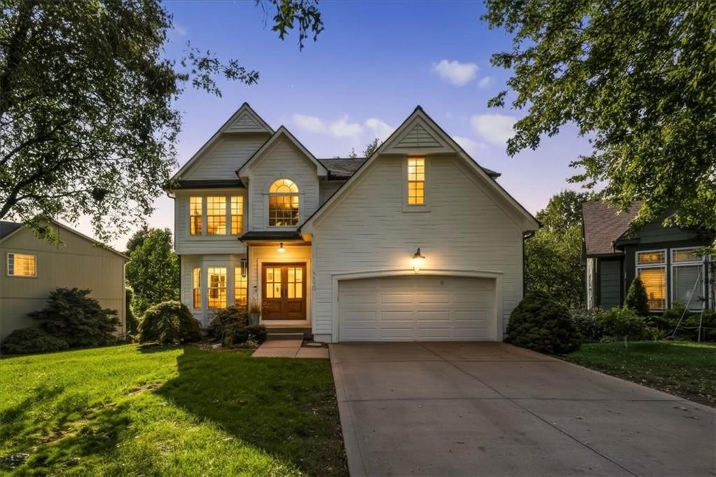 5150 Roundtree Street, Shawnee, KS 66226