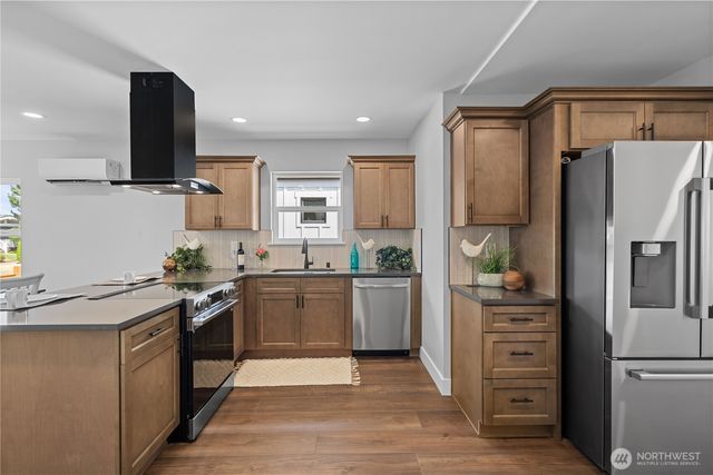 2120 N 29th Street, Tacoma, WA 98403