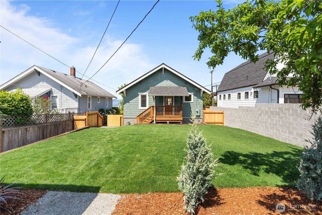 2120 N 29th Street, Tacoma, WA 98403