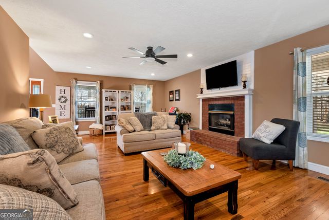 1780 Double Bridge Road, Demorest, GA 30535