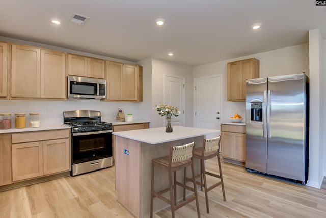 231 Kingfield Drive, Hopkins, SC 29061