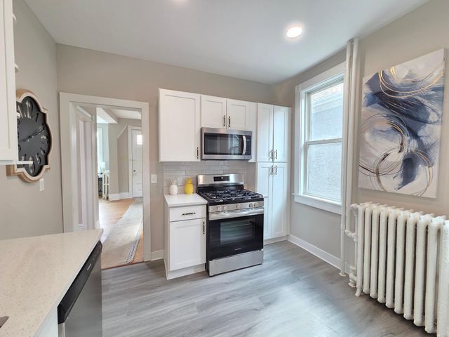 1323 Lincoln Avenue, Saint Paul, MN 55105