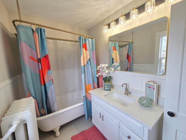 1323 Lincoln Avenue, Saint Paul, MN 55105