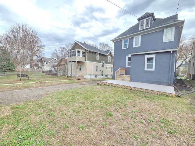 1323 Lincoln Avenue, Saint Paul, MN 55105