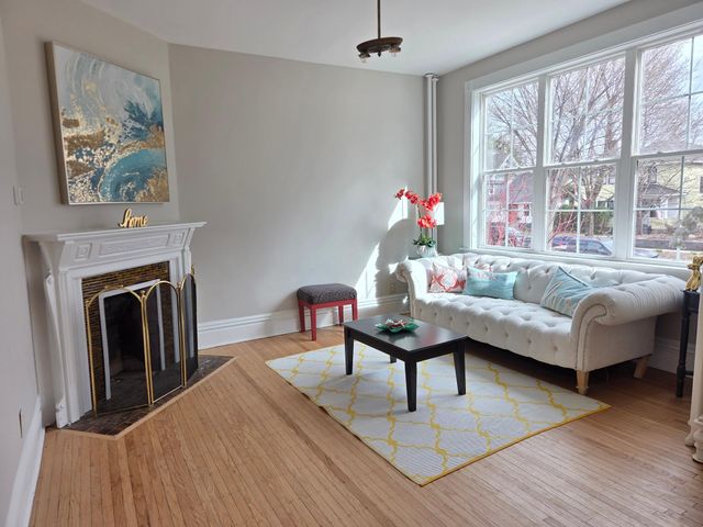 1323 Lincoln Avenue, Saint Paul, MN 55105
