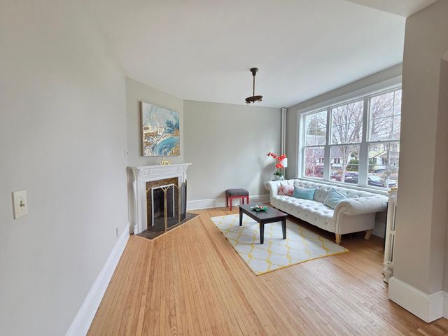 1323 Lincoln Avenue, Saint Paul, MN 55105