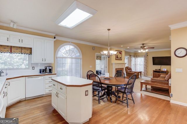 7505 Brookstead Crossing, Johns Creek, GA 30097