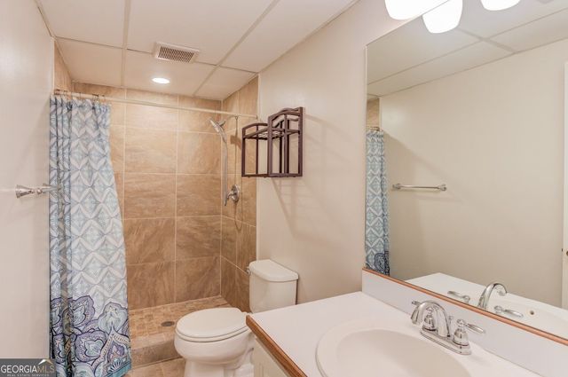 7505 Brookstead Crossing, Johns Creek, GA 30097