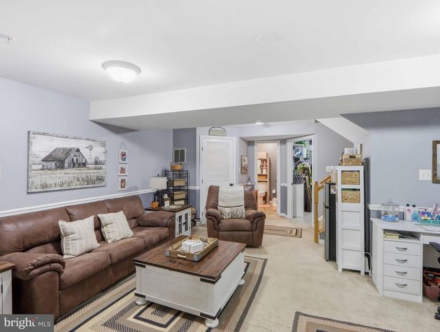 9418 BERKLEY LN, Frederick, MD 21701