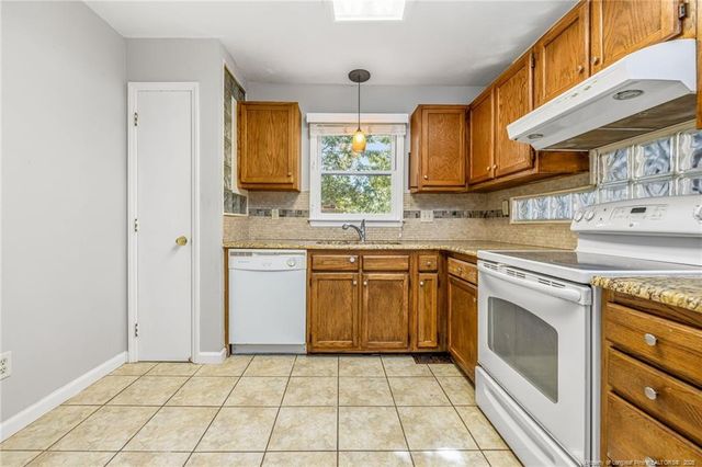 7220 Clear Spring Drive, Fayetteville, NC 28314