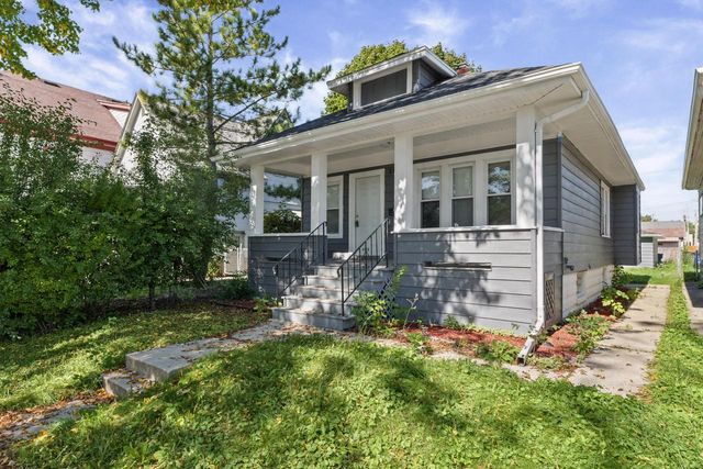 5720 W Rogers STREET, West Allis, WI 53219