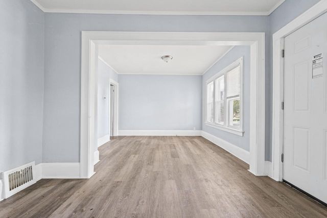 5720 W Rogers STREET, West Allis, WI 53219