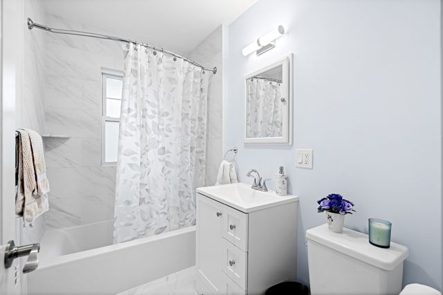 3-3A Warren Ave 2, Milton, MA 02186