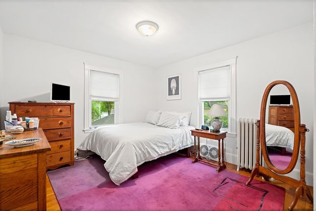 3-3A Warren Ave 2, Milton, MA 02186