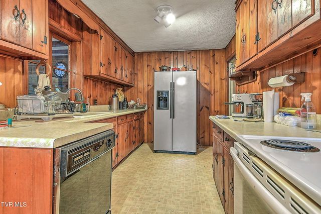 400 Randolph Street, Bristol, VA 24201