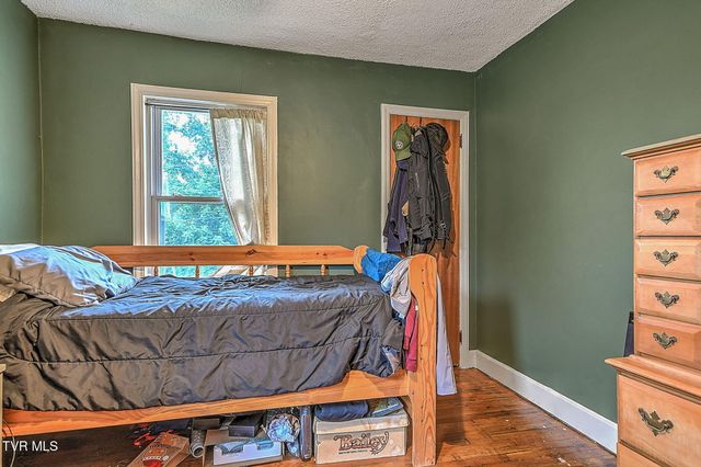 400 Randolph Street, Bristol, VA 24201