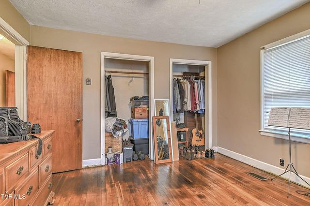 400 Randolph Street, Bristol, VA 24201