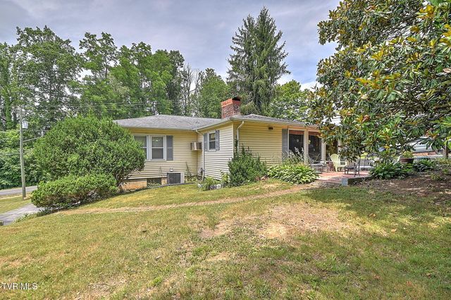 400 Randolph Street, Bristol, VA 24201