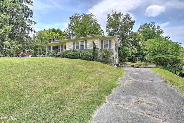 400 Randolph Street, Bristol, VA 24201