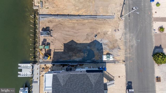 45 FRANK DR, Manahawkin, NJ 08050