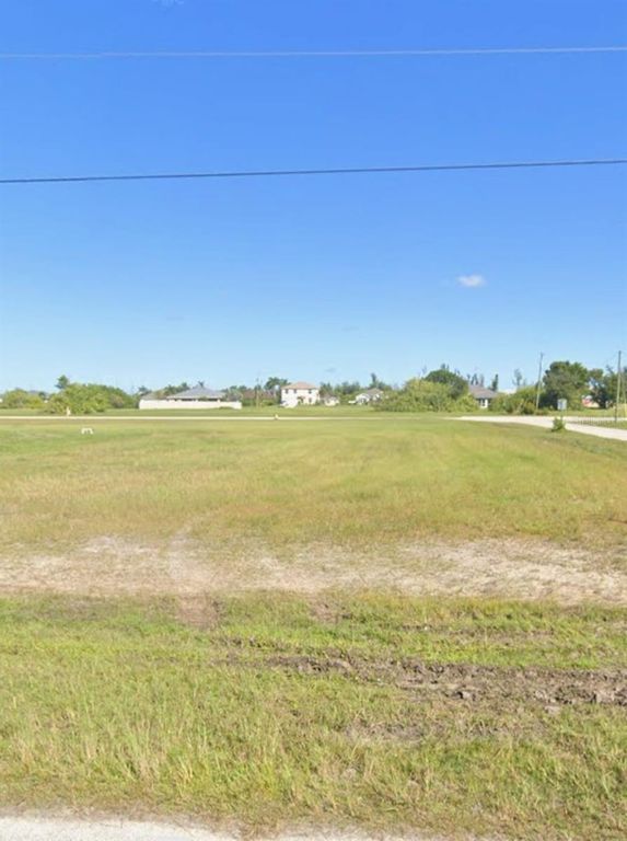 2901 NW 7TH TERRACE, Cape Coral, FL 33993