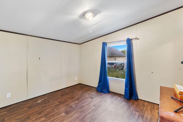 445 County Road 6021, Dayton, TX 77535