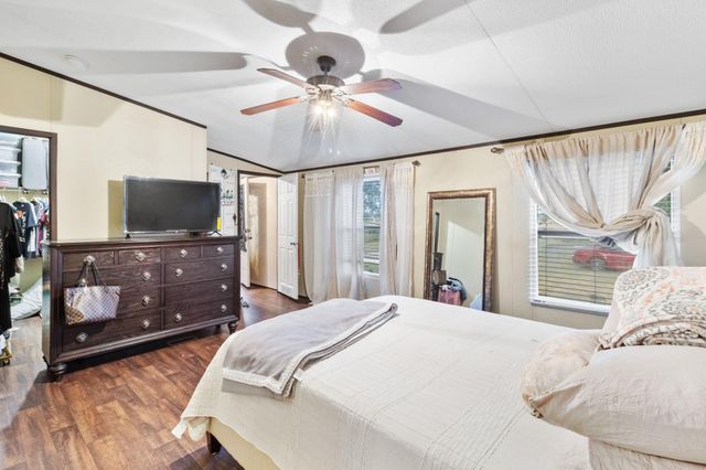 445 County Road 6021, Dayton, TX 77535