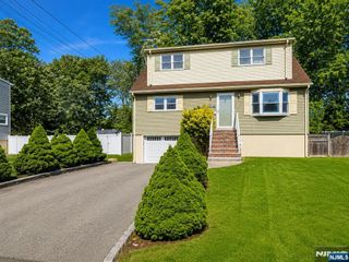 211 Bedford Road 1, Dumont, NJ 07628