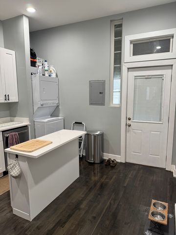 2613 W Cortland Street 1, Chicago, IL 60647