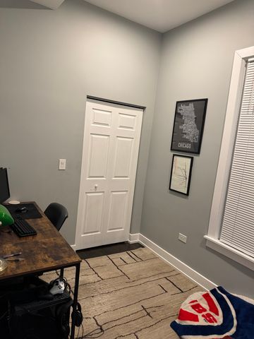 2613 W Cortland Street 1, Chicago, IL 60647