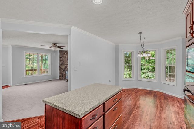 1787 SPOHRS RD, Berkeley Springs, WV 25411