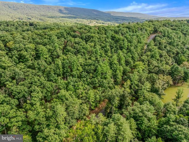 1787 SPOHRS RD, Berkeley Springs, WV 25411