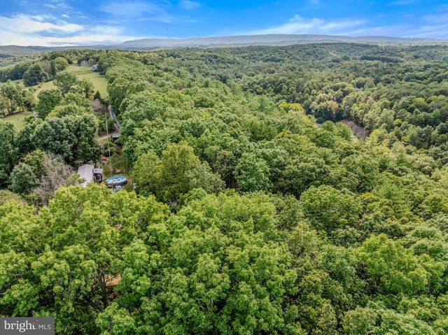 1787 SPOHRS RD, Berkeley Springs, WV 25411