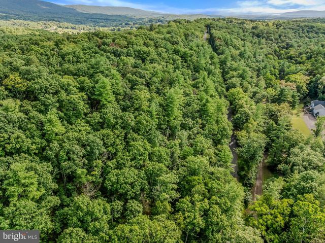 1787 SPOHRS RD, Berkeley Springs, WV 25411