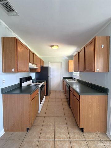 4168 Danamar Dr, Pensacola, FL 32504