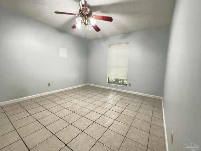 4168 Danamar Dr, Pensacola, FL 32504