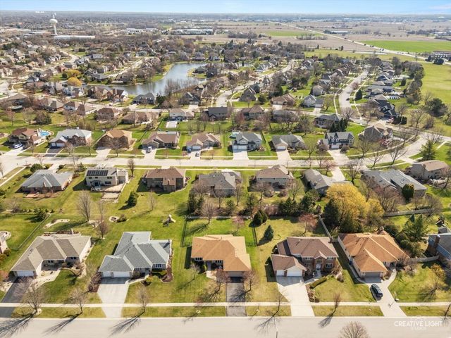 22123 Pembrook Drive, Frankfort, IL 60423