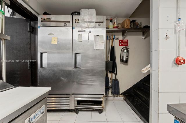 21 NW Miami Ct, Miami, FL 33128